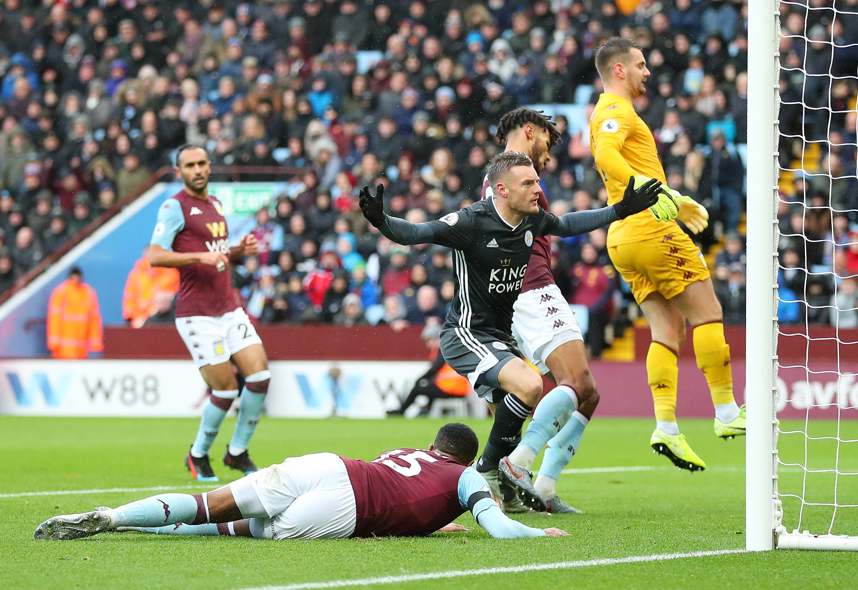 侵略性都使 侵略性都使